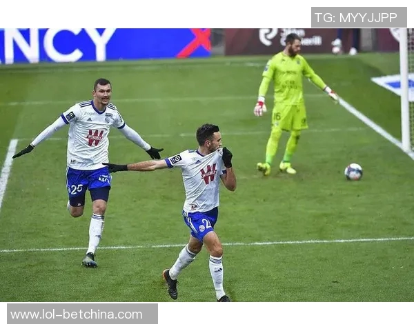 德甲精彩对决巴黎圣日耳曼3-0战胜AC米兰全场回顾与精彩瞬间解析