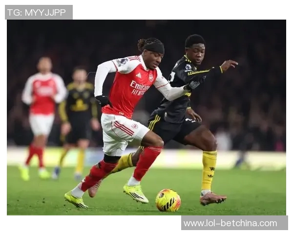 英超波尔图大胜里昂引发转会传闻全场沸腾瞬间回顾